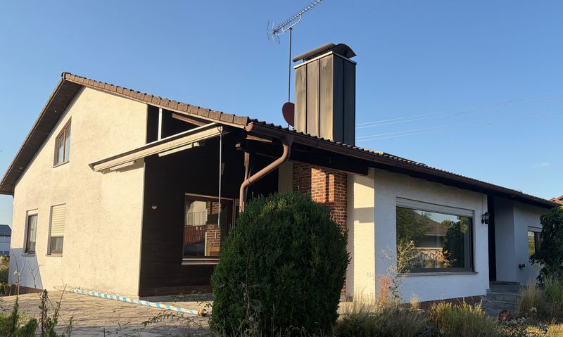 Von privat: Großzügiger Bungalow in Hiltenfingen